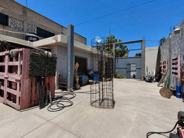 BODEGA CALLE REVOLUCIÓN, ZONA CENTRICA