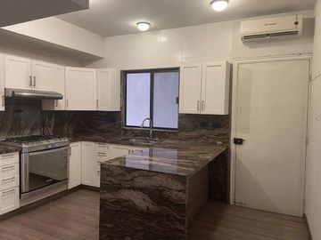 Casa en venta en Privanzas, San Pedro Garza García
