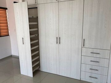CASA EN VENTA EN CERRADAS DE CUMBRES SECTOR VERONA
