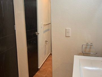 DEPARTAMENTO EXTERIOR EN RENTA EN COLONIA NAPOLES