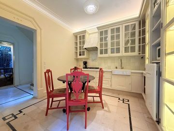 CASA PORFIRIANA CON O SIN MUEBLES EN RENTA | Roma Norte