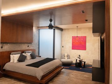 CASA EN RENTA YUCATÁN COUNTRY CLUB | PANELES SOLARES Y PLANTA