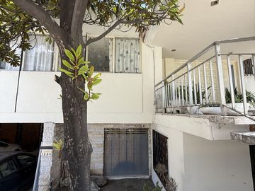 Casa en Venta en Vista Hermosa, Monterrey, N.L.