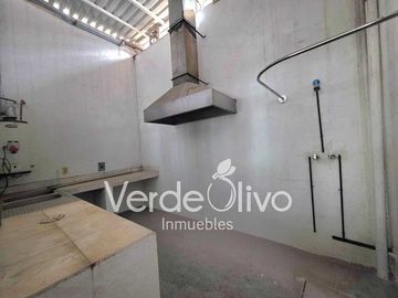 Renta edificio oficinas 300 m2 centro Querétaro, en Av Universidad. 3 niveles.
