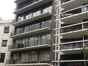 Oficina amoblada en arriendo en Santa Lucía, Santiago Centro