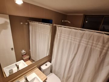 SE ARRIENDA HERMOSO DEPARTAMENTO 2D Y 1B INNOVA AMOBLADO