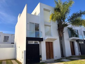 Casa en Condominio en Renta en Residencial El Refugio