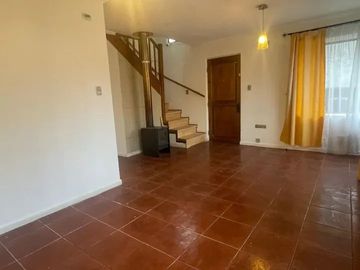 SE ARRIENDA CASA 3D2B VILLA SAN MIGUEL - VILLA BARCELONA