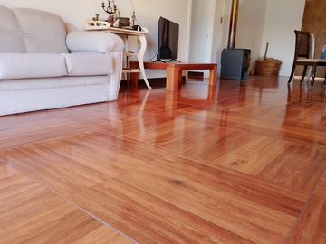 VENTA CASA 3HAB 2BA LLAY LLAY