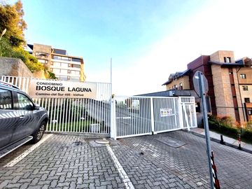 MODERNO DEPARTAMENTO 1D COND BOSQUE LAGUNA