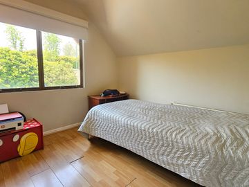 BAJÓ DE PRECIO, 5D, PISCINA Y GRAN PATIO EN CASAGRANDE