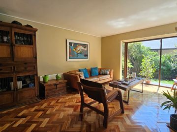BAJÓ DE PRECIO, 5D, PISCINA Y GRAN PATIO EN CASAGRANDE
