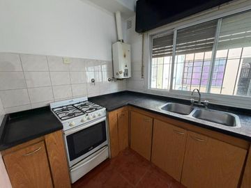 Departamento Tipo Casa en alquiler en Wilde Centro