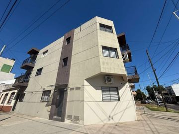 Departamento en alquiler en Wilde Centro
