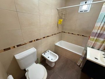 Departamento en alquiler en Wilde Centro