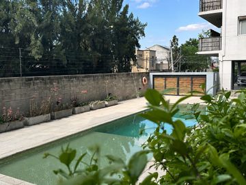 VENTA Dpto. 2 Amb. C/ Cochera y Parrila en 