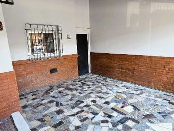 Casa en alquiler en Lanus Este