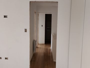 DUPLEX 3 DORMITORIOS CON PATIO CENTRO TANDIL