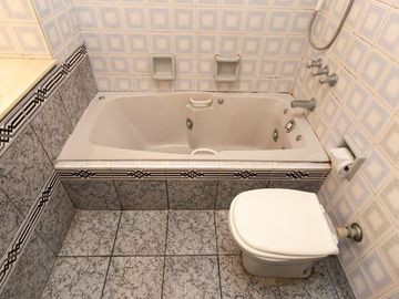 CASA 4 AMBIENTES VENTA VILLA URQUIZA GARAJE TERRAZ