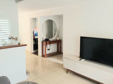CASA EN HUECHURABA