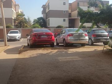 JARDÍN ALTO CON STA AMALIA