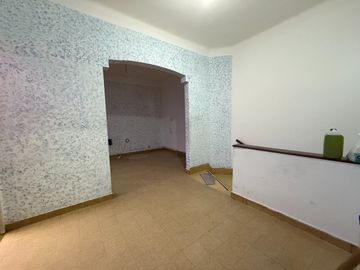 ALQUILER COMERCIAL DPTO EN 1º PISO CALLE NECOCHEA