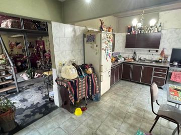 Departamento Tipo Casa en venta en Lanus Oeste