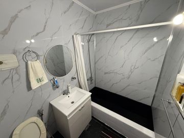 VENTA CASA 5 AMBIENTES EN VILLA LUGANO