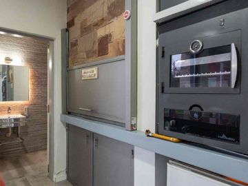 EXCLUSIVA CASA EN B° PRIVADO ZONA CLUB DE CAMPO