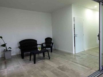 EXCLUSIVA CASA EN B° PRIVADO ZONA CLUB DE CAMPO