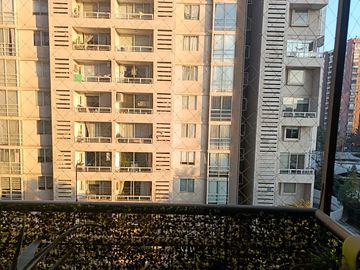 Vendo amplio departamento 2D 2B estacionamiento y Bodega en Macul.