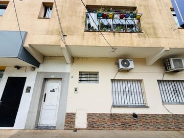 Departamento con 3 habitaciones en venta Adrogue