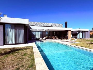 Casa 6 Ambientes en Venta – Fincas de San Vicente