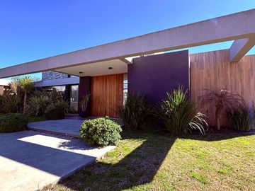 Casa 6 Ambientes en Venta – Fincas de San Vicente