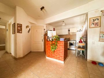 Departamento 3 Ambientes Venta Monte Castro Balcón