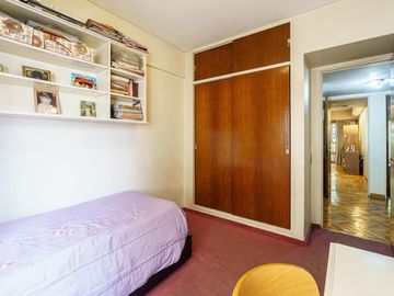 VENTA DEPARTAMENTO FLORES 4 AMB  BALCON COCHERA