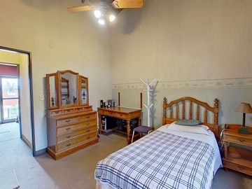 CASA VENTA FLORIDA 5 AMB COCHERA JARDIN PILETA