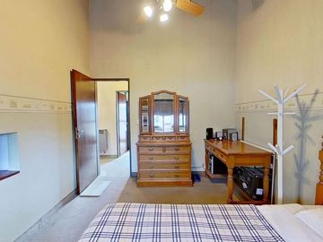 CASA VENTA FLORIDA 5 AMB COCHERA JARDIN PILETA