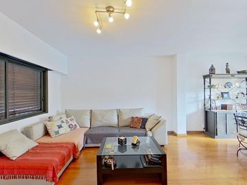 CASA VENTA FLORIDA 5 AMB COCHERA JARDIN PILETA