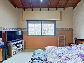 CASA VENTA FLORIDA 5 AMB COCHERA JARDIN PILETA