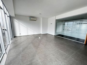 Alquiler Comercial Oficina en Almagro
