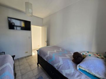 Venta Depto 3 Amb. La Boca. Vista abierta, b/est.