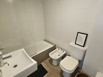 ALQUILER 2 AMB COCHERA AMOBLADO PILETA PALERMO