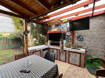 Casa en venta  en LA FLORIDA