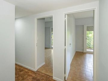 Departamento de 4 ambientes en Flores
