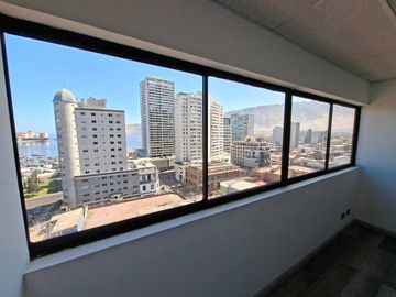 Oficina en arriendo  en IQUIQUE