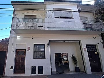 Venta en Block 2 PH 2 y 3 amb + local en Florida