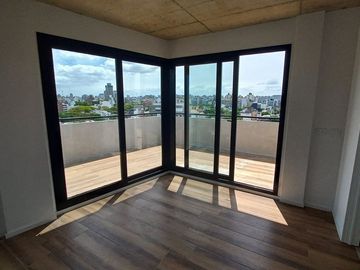 VENTA DÚPLEX 3 AMB. CHACARITA BALCÓN TERRAZA FTE.