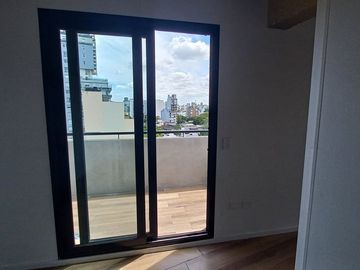 VENTA DÚPLEX 3 AMB. CHACARITA BALCÓN TERRAZA FTE.