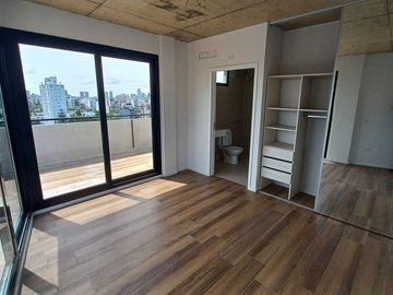 VENTA DÚPLEX 3 AMB. CHACARITA BALCÓN TERRAZA FTE.